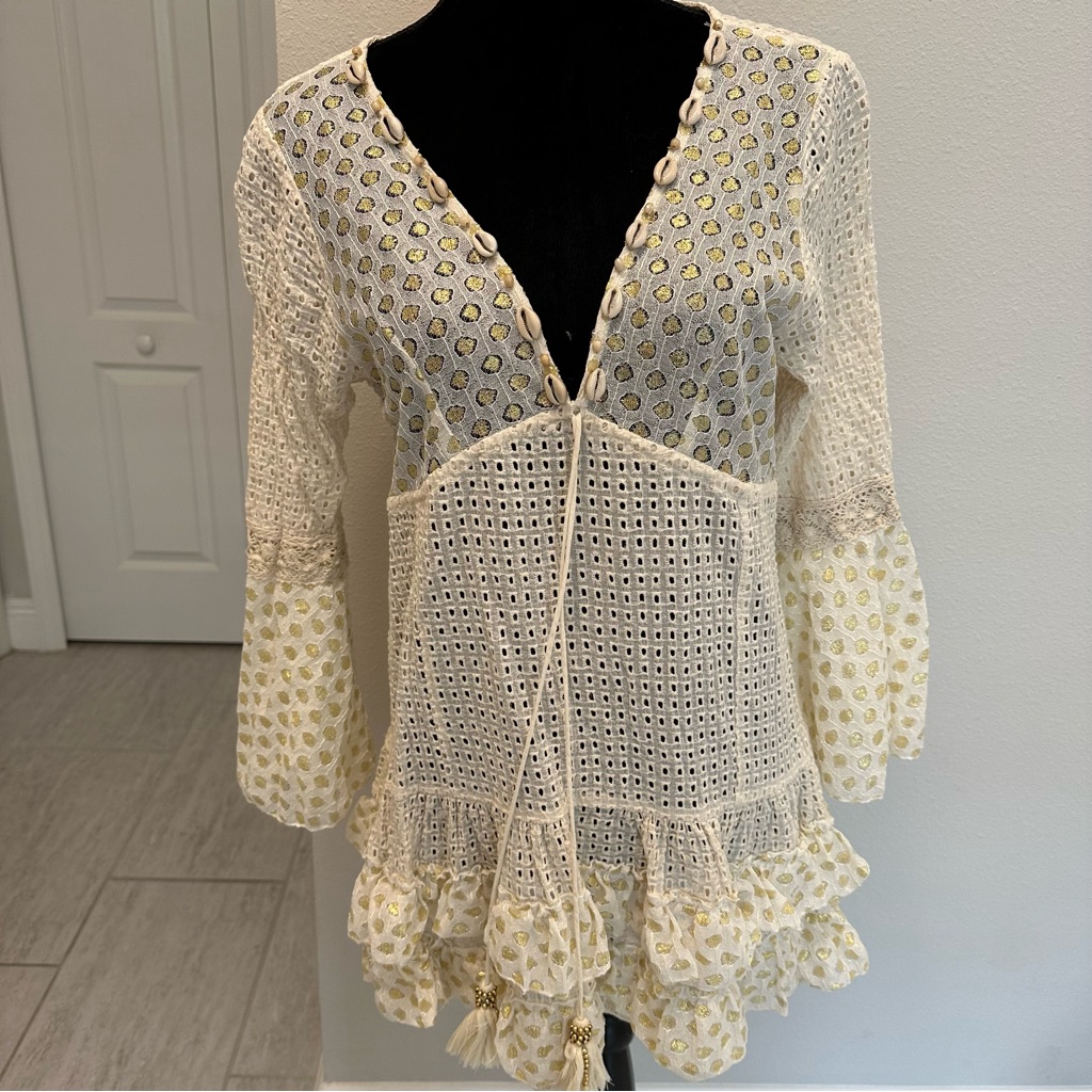 Beach Shell Long Sleeve Top